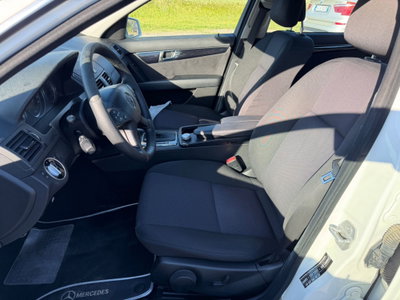 Mercedes-Benz Classe C 200 CDI BlueEFFICIENCY Elegance (12)