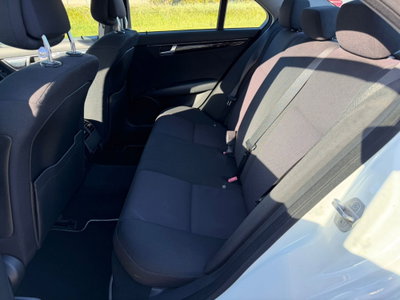 Mercedes-Benz Classe C 200 CDI BlueEFFICIENCY Elegance (13)