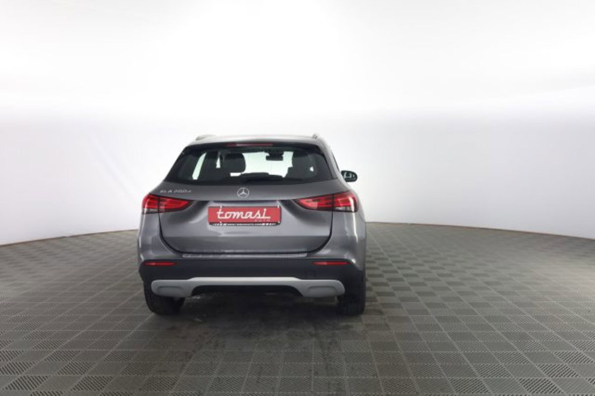 Mercedes-Benz CLA Shooting Brake 200 d Automatic Shooting Brake Business (5)