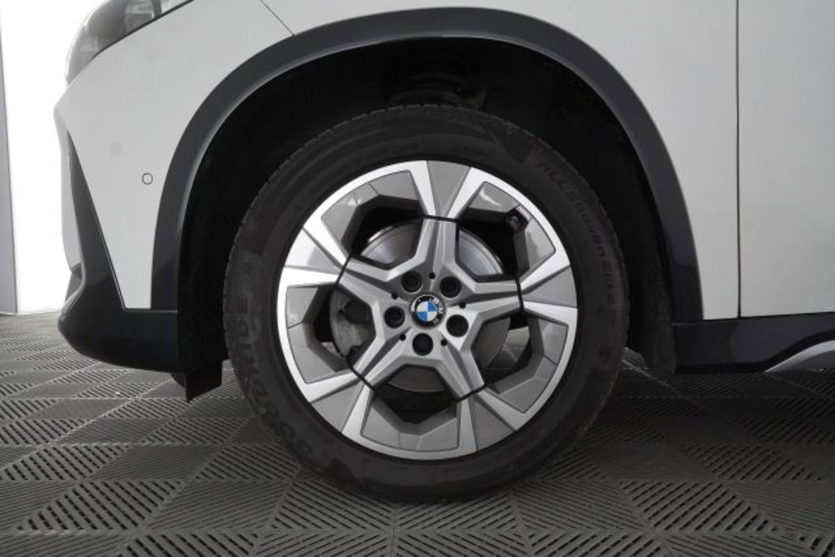 BMW X1 sDrive 18d xLine (16)