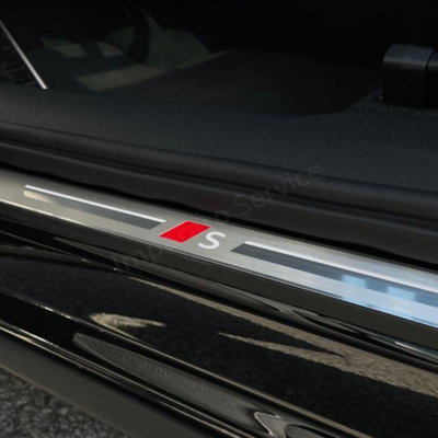 Audi Q3 2.0 TDI 150 CV S tronic S line Edition (15)