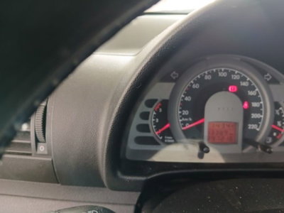 Volkswagen Fox TDI (10)