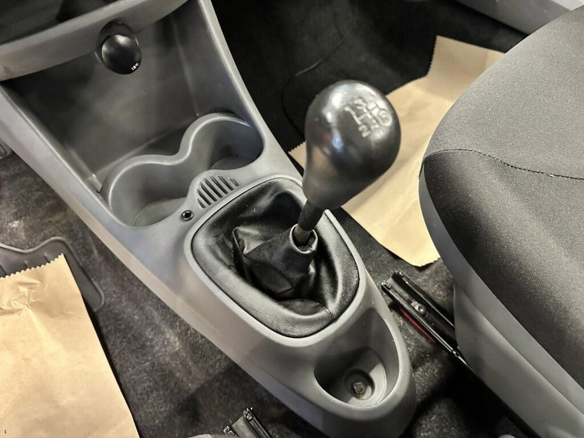 Toyota Aygo 1.0 12V VVT-i 5 porte Sol (11)