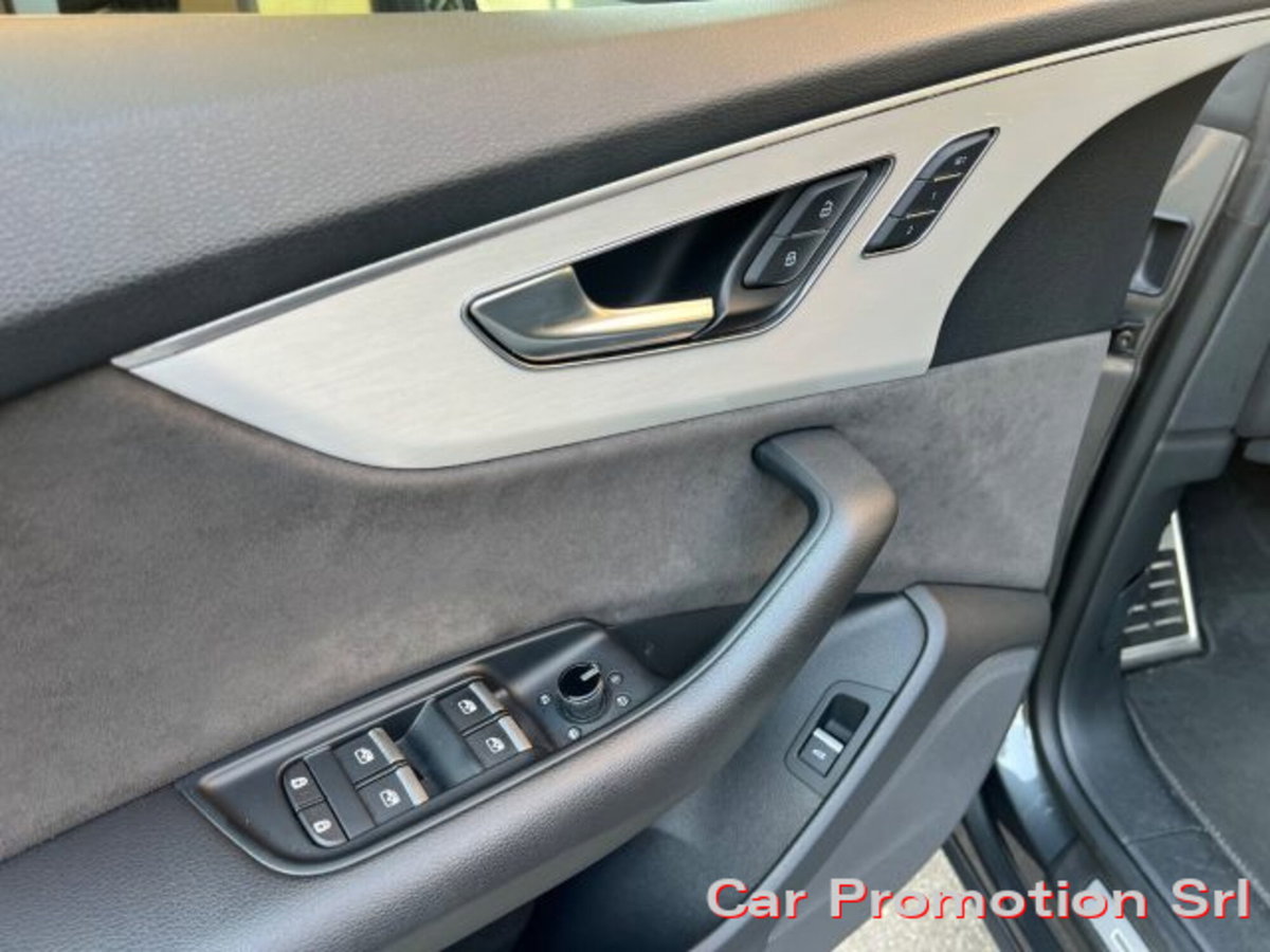 Audi Q8 Q8 50 TDI 286 CV quattro tiptronic Sport (15)