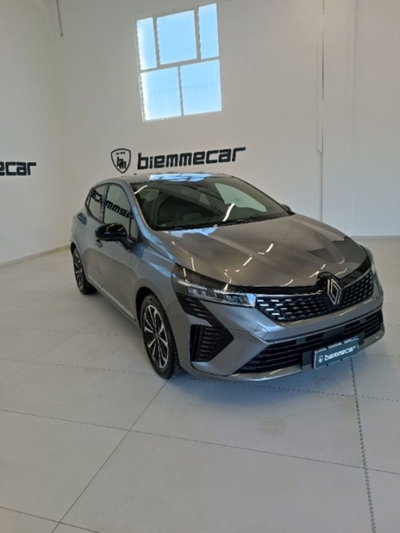 Renault Clio TCe 90 CV 5 porte Techno (2)