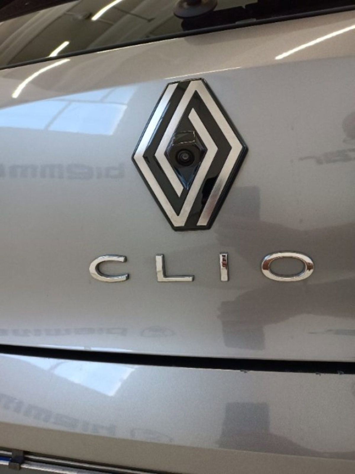 Renault Clio TCe 90 CV 5 porte Techno (6)