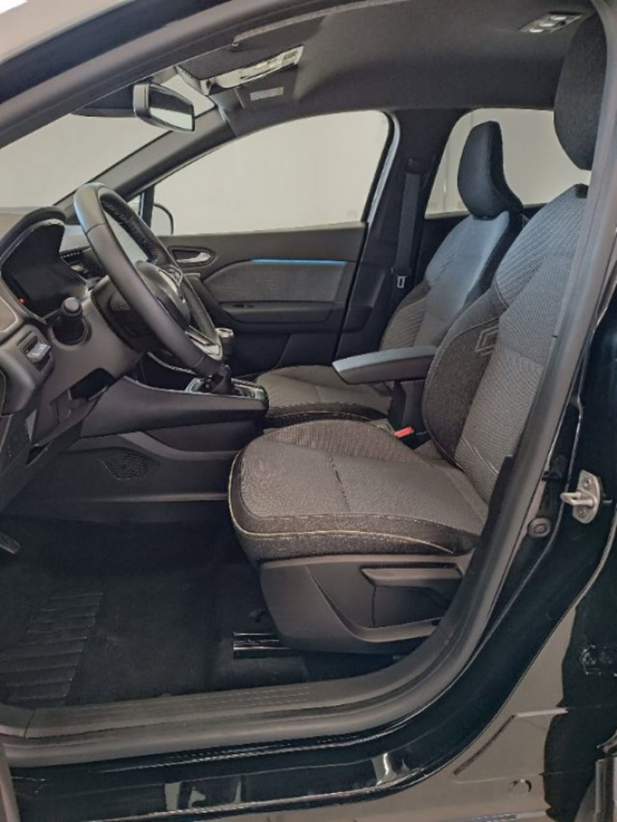 Renault Captur TCe 90 CV Techno (11)
