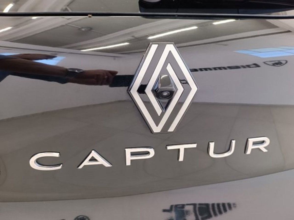 Renault Captur TCe 90 CV Techno (7)