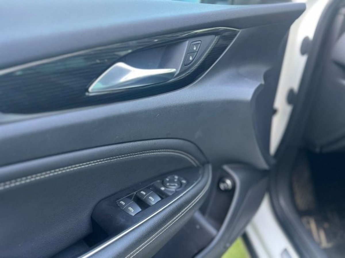 Opel Insignia 2.0 CDTI S&S Grand Sport Innovation (6)