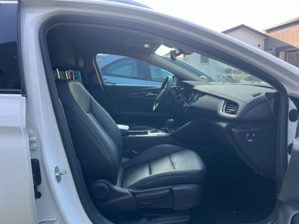 Opel Insignia 2.0 CDTI S&S Grand Sport Innovation (9)