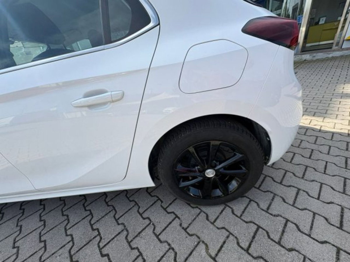 Opel Corsa 1.2 Corsa s&s 75cv (4)