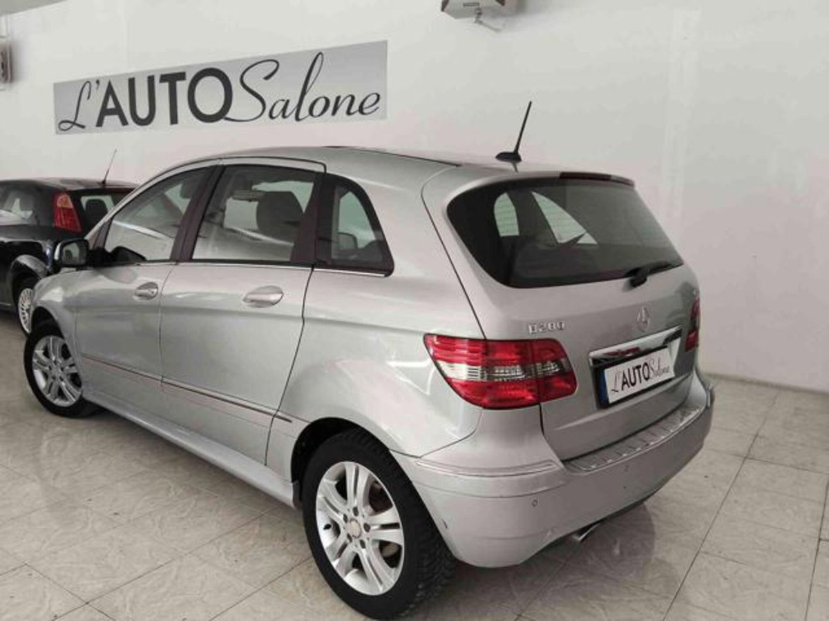 Mercedes-Benz Classe B 200 CDI Premium (3)