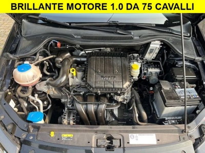 Volkswagen Polo 1.0 MPI 75 CV 5p. Comfortline (16)