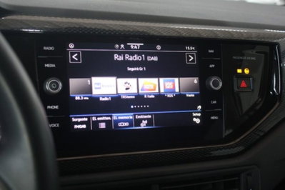 Volkswagen Polo 1.0 evo Life 80cv (13)
