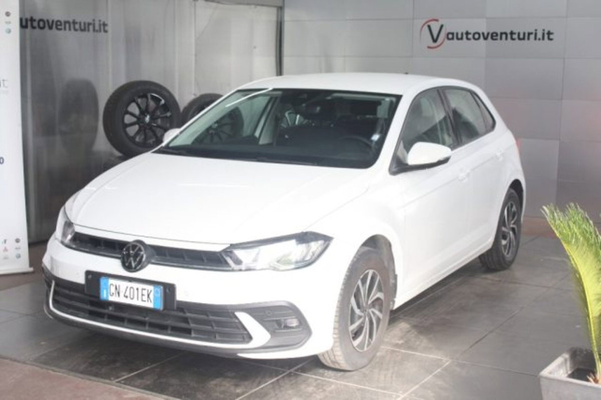 Volkswagen Polo 1.0 evo Life 80cv (3)