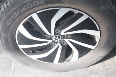 Volkswagen Polo 1.0 evo Life 80cv (4)