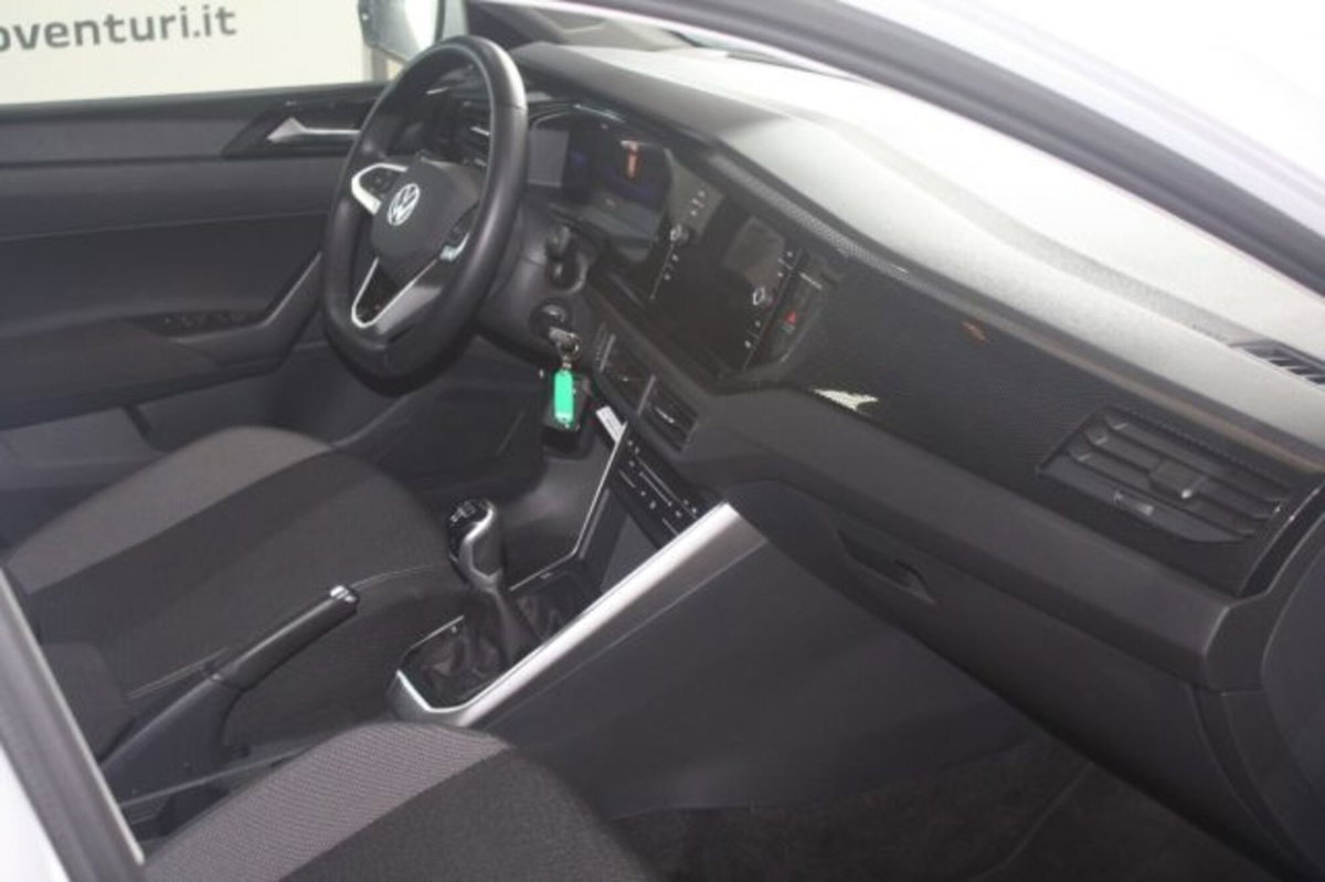 Volkswagen Polo 1.0 evo Life 80cv (8)