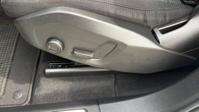 Volvo XC60 B4 automatico Core (9)