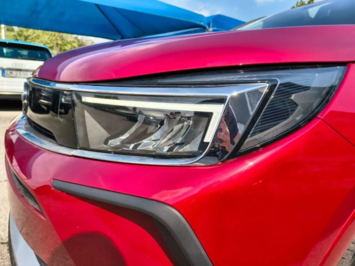 Opel Grandland X 1.5 diesel Ecotec Start&Stop Business Edition (8)