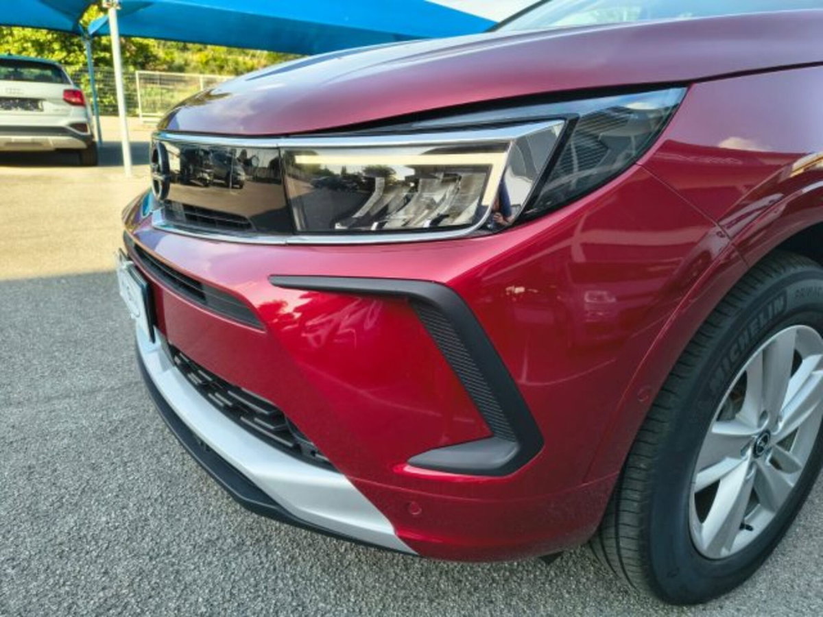 Opel Grandland X 1.5 diesel Ecotec Start&Stop Business Edition (15)