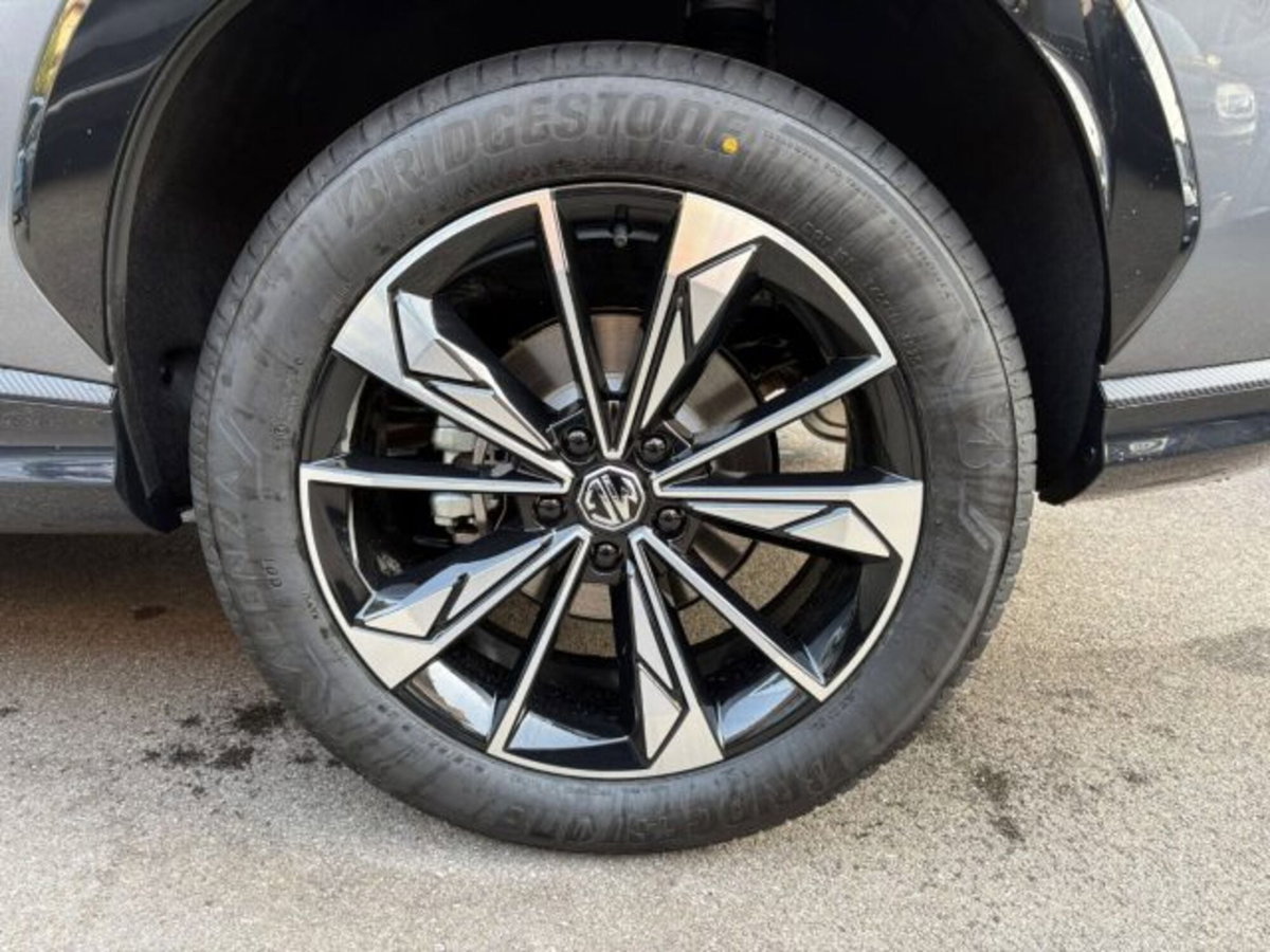 Mg HS HS 1.5T-GDI Luxury (18)