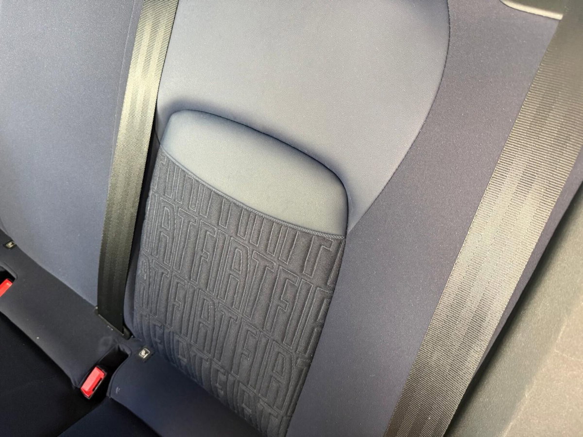 Fiat 500X 1.3 MultiJet 95 CV Club (11)