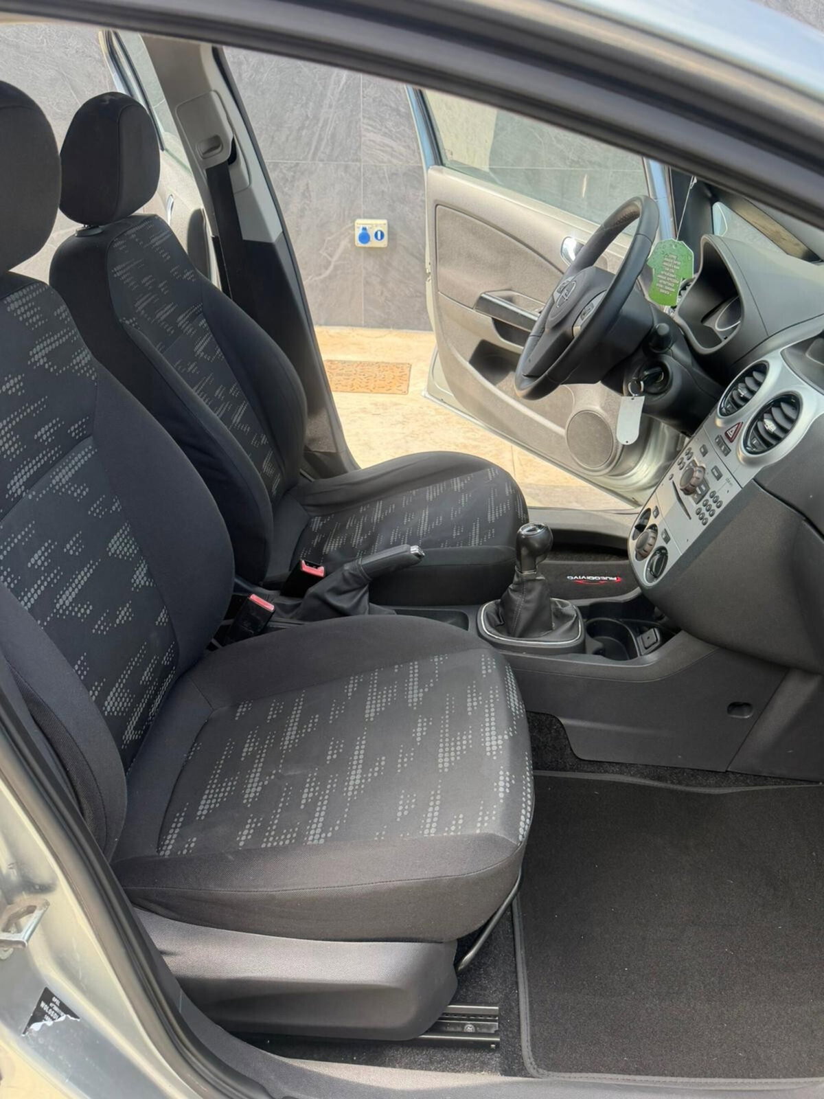 Opel Corsa 1.3 CDTI 75CV F.AP. 5 porte Cosmo (8)