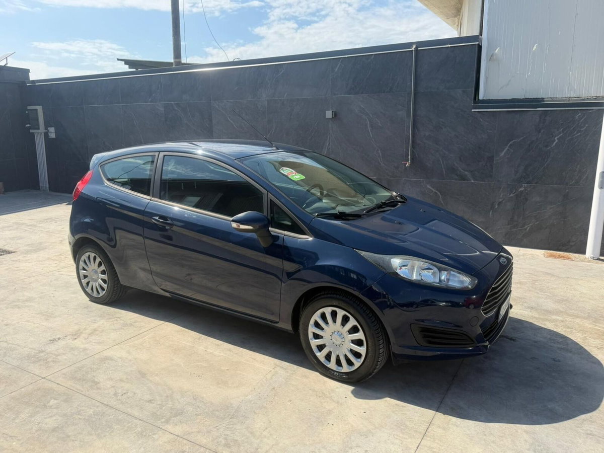 Ford Fiesta 1.2 60CV 3p. Tit. (2)