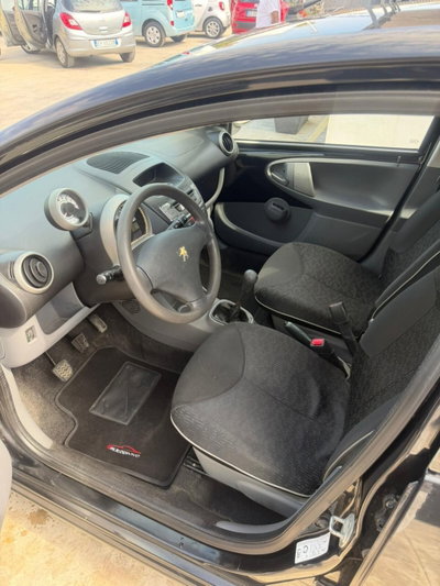 Peugeot 107 68CV 5p. Allure (7)