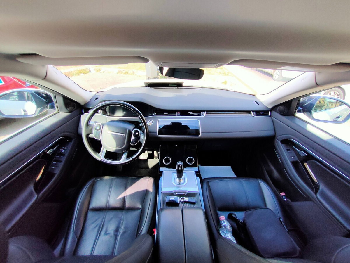 Land Rover Range Rover Evoque 2.0D I4-L.Flw 150 CV AWD Auto SE (11)