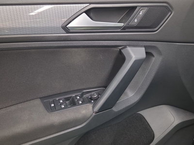 Volkswagen Tiguan 2.0 TDI SCR Life (12)