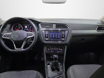 Volkswagen Tiguan 2.0 TDI SCR Life (14)