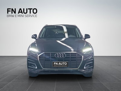 Audi Q5 40 TDI 204 CV quattro S tronic Business (2)