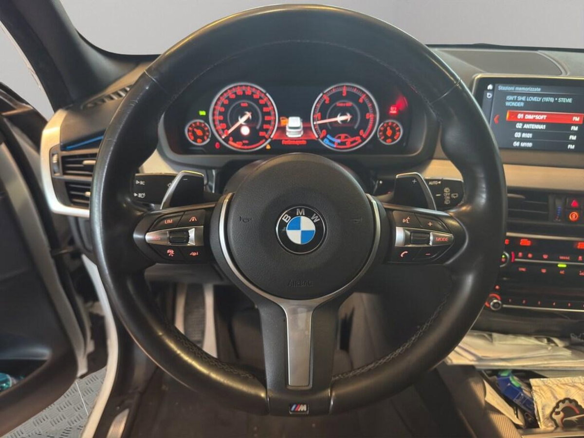 BMW X5 xDrive30d 258CV Business (10)