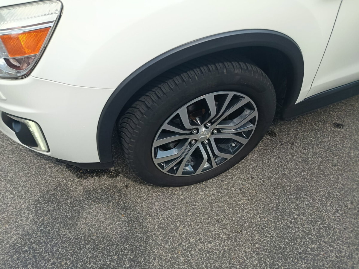 Mitsubishi ASX 1.6 DI-D 114 CV 2WD Instyle Panoramic (6)
