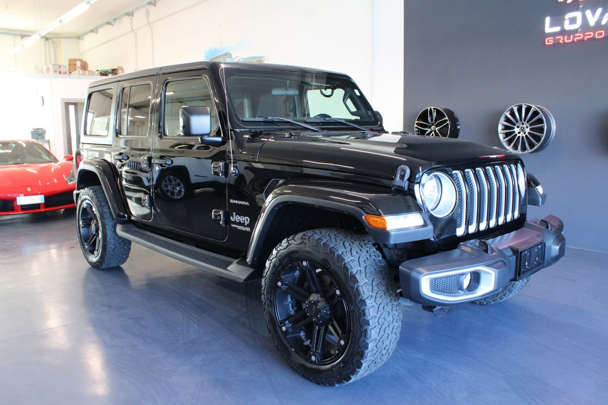 Jeep Wrangler Unlimited 2.0 Turbo Sahara (3)