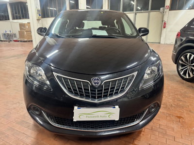 Lancia Ypsilon 1.0 FireFly 5 porte S&S Hybrid Ecochic Silver (3)