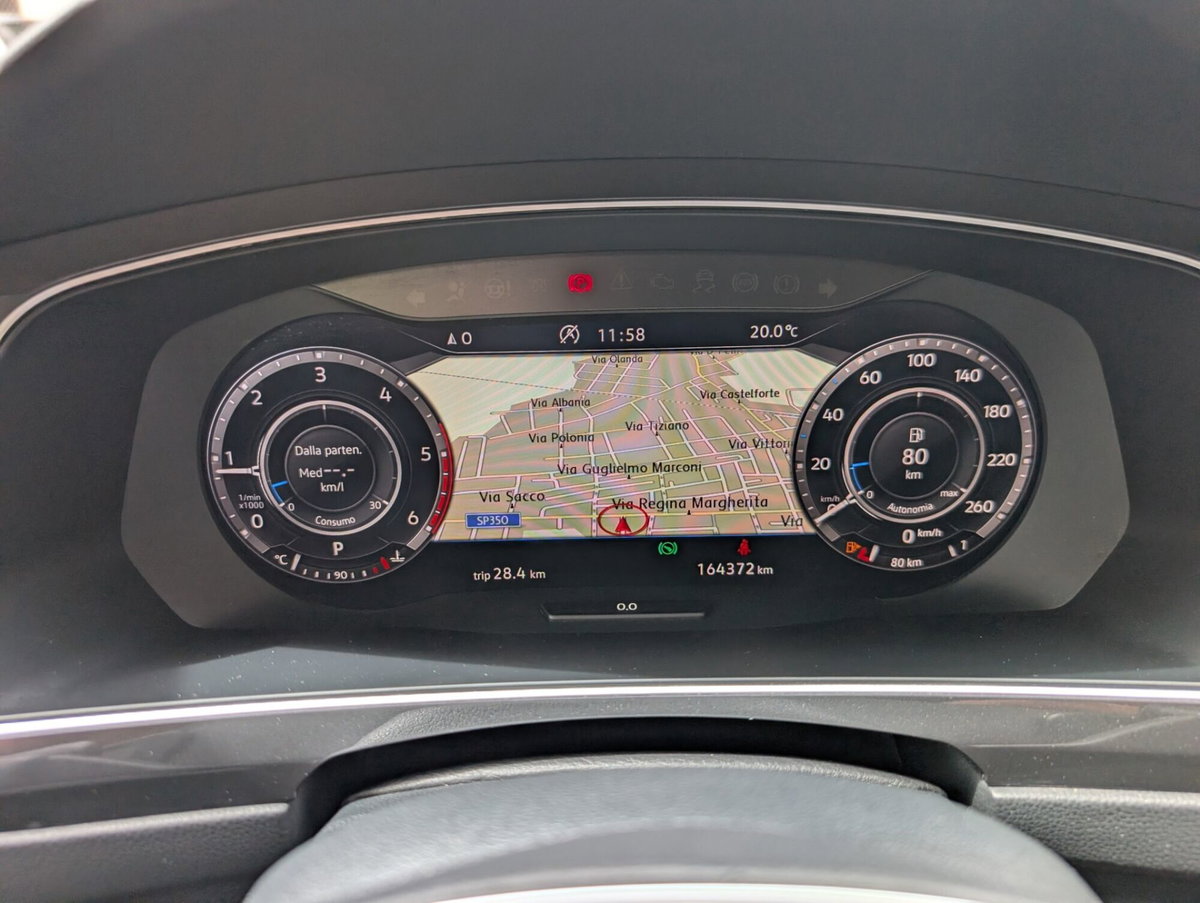 Volkswagen Tiguan 2.0 TDI SCR 4MOTION Advanced BlueMotion Technology (18)