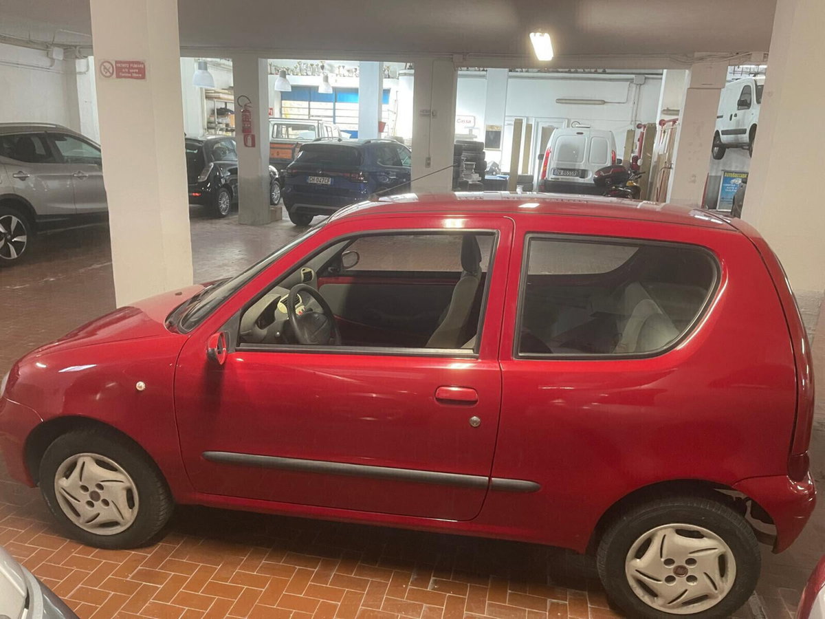 Fiat 600 1.1 50th Anniversary (5)