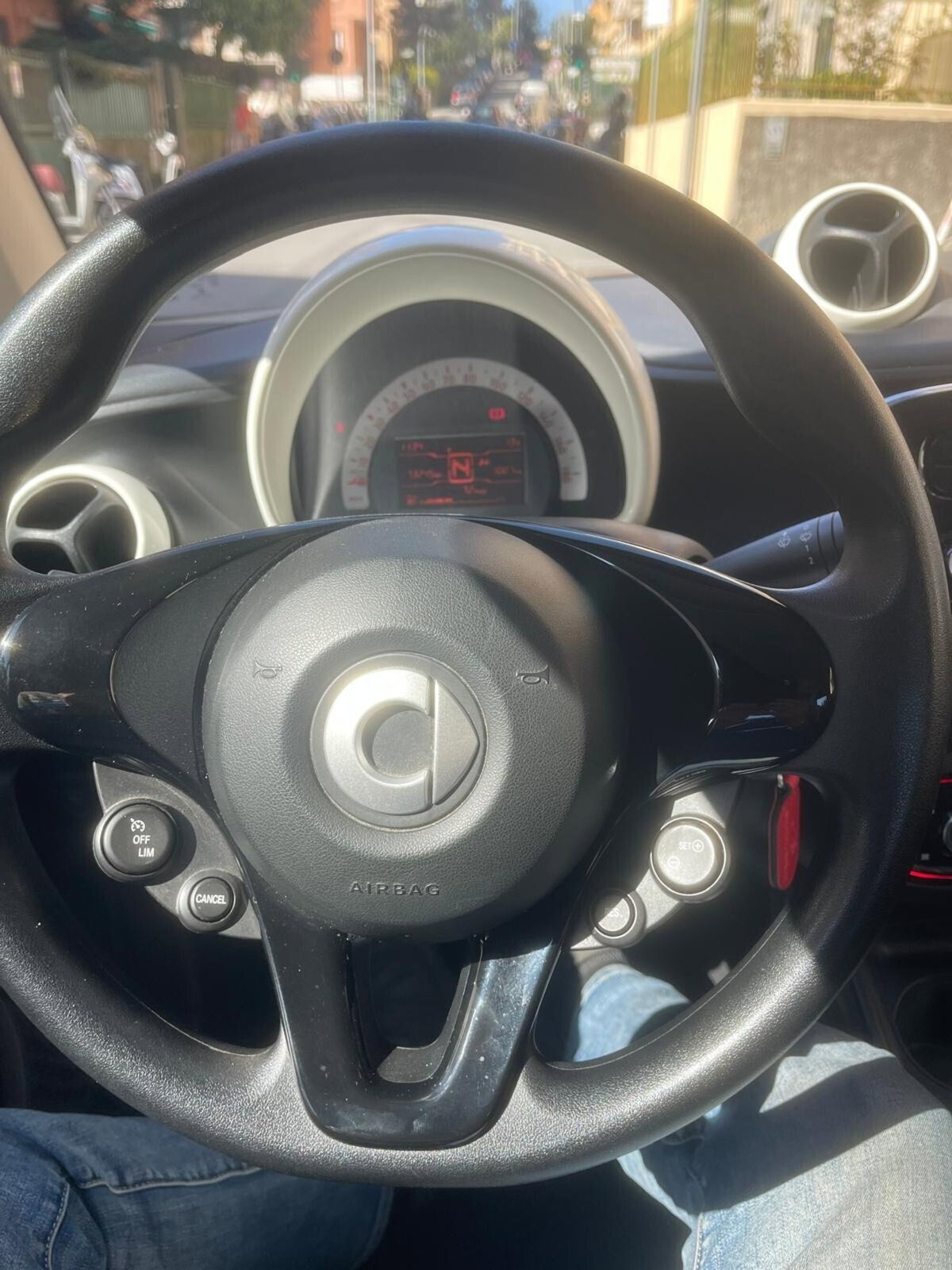 smart Fortwo Cabrio 70 1.0 twinamic cabrio Passion (13)