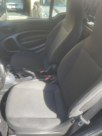 smart Fortwo Cabrio 70 1.0 twinamic cabrio Passion (16)