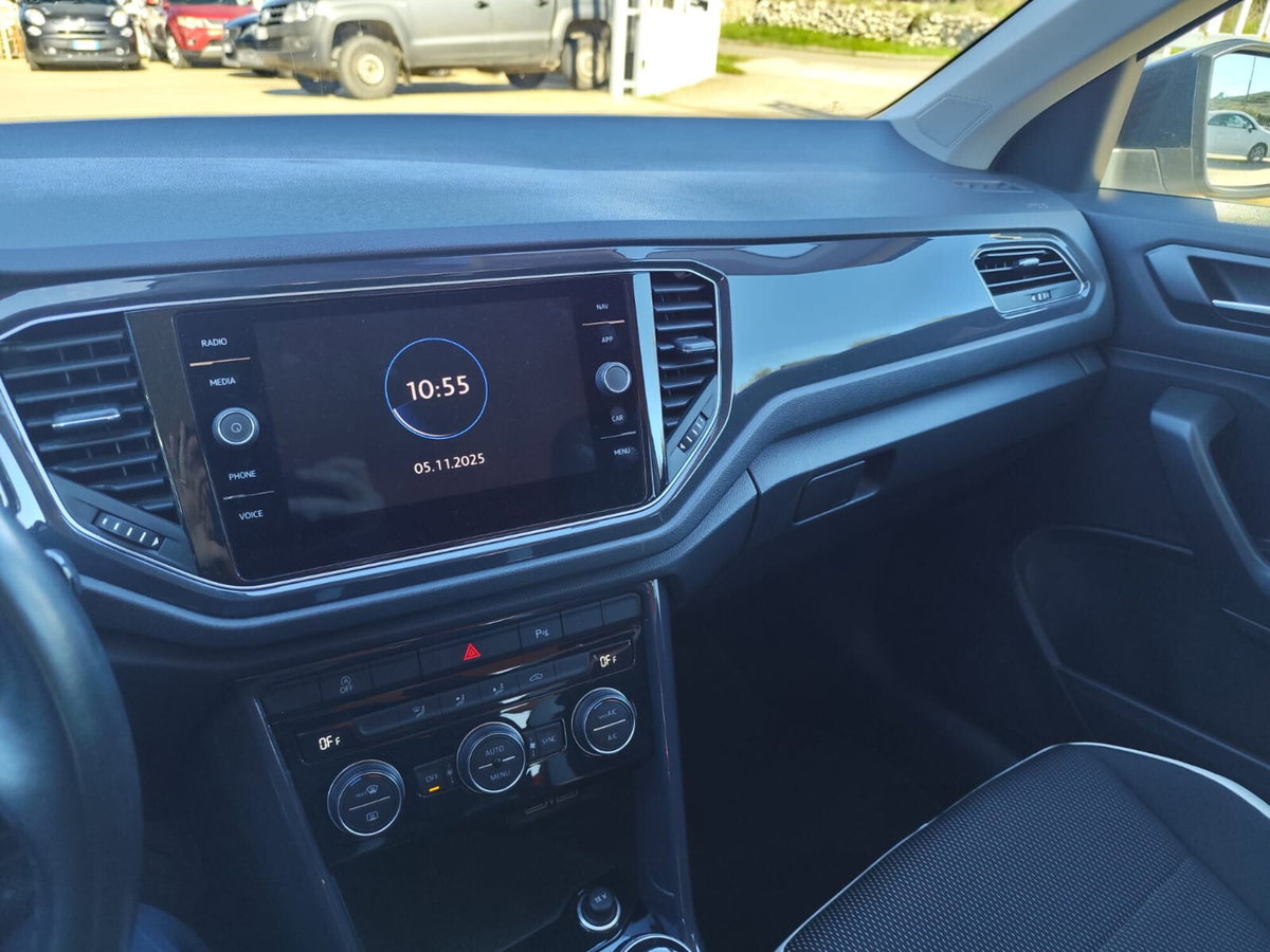 Volkswagen T-Roc 1.6 TDI SCR Advanced BlueMotion Technology (19)