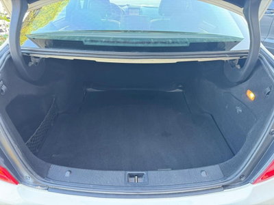 Mercedes-Benz Classe C 220 CDI BlueEFFICIENCY Avantgarde AMG (12)