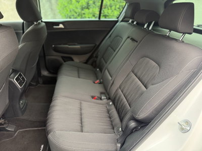 Kia Sportage 1.7 CRDI 2WD Cool (9)