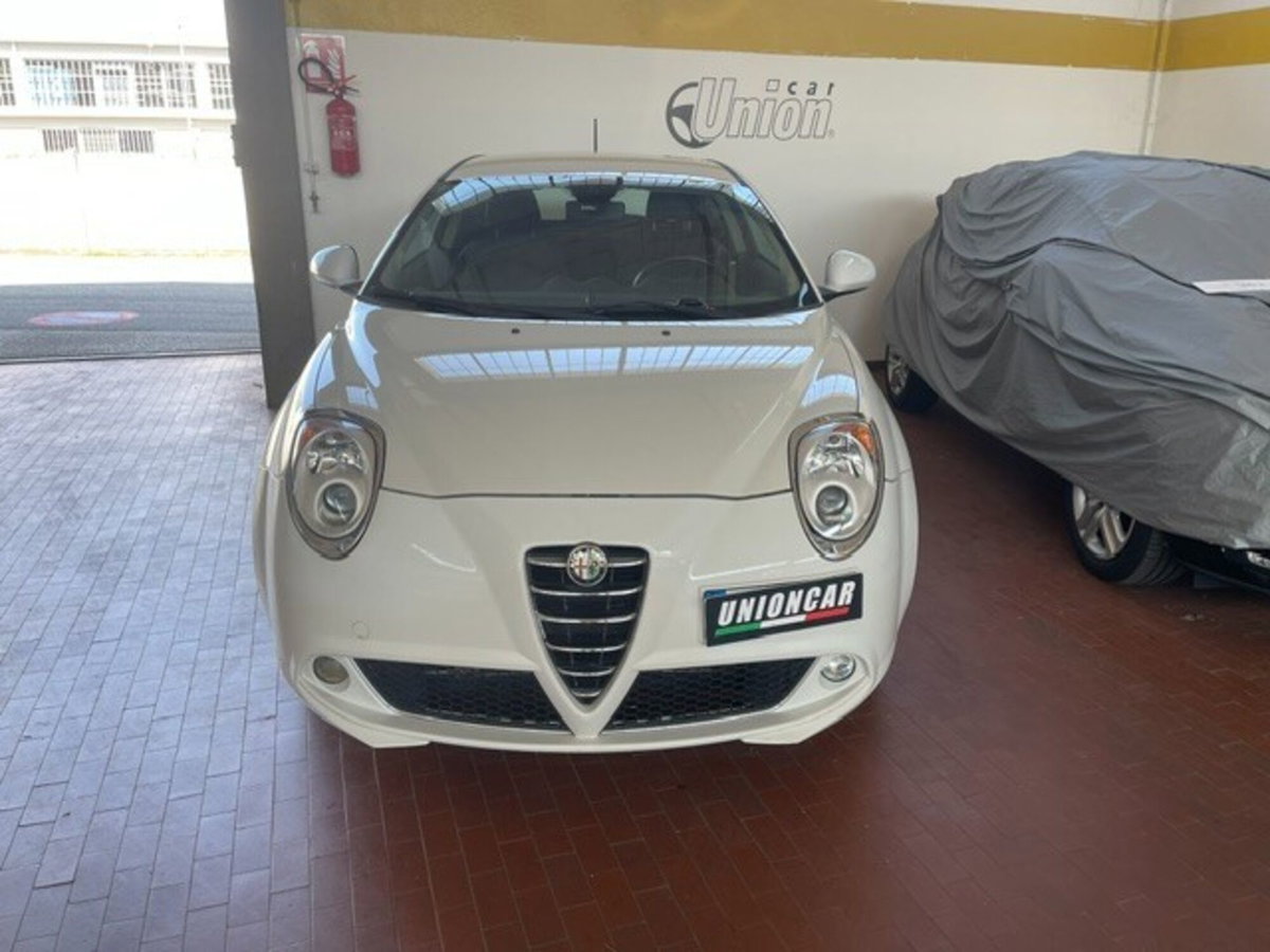 Alfa Romeo MiTo 1.4 78 CV 8V S&S Distinctive (2)