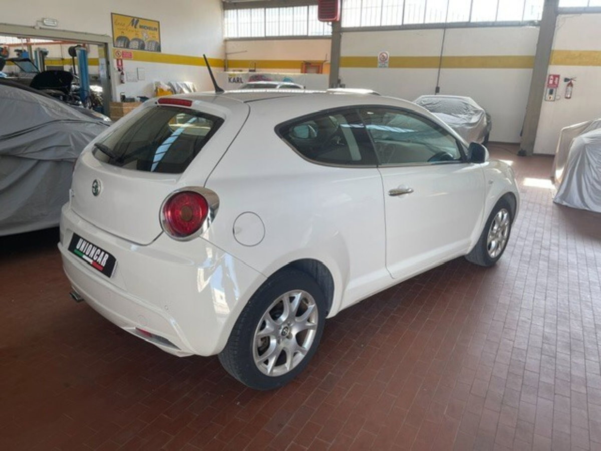 Alfa Romeo MiTo 1.4 78 CV 8V S&S Distinctive (6)