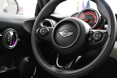 MINI Mini 1.5 Cooper D Hype (12)