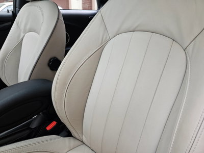 MINI Mini 1.5 Cooper D (8)