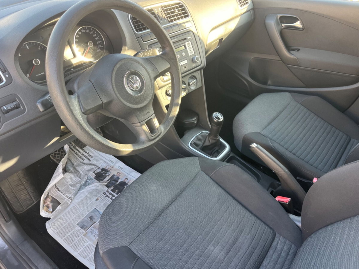 Volkswagen Polo 1.6 TDI 90CV DPF 5 porte Comfortline (8)