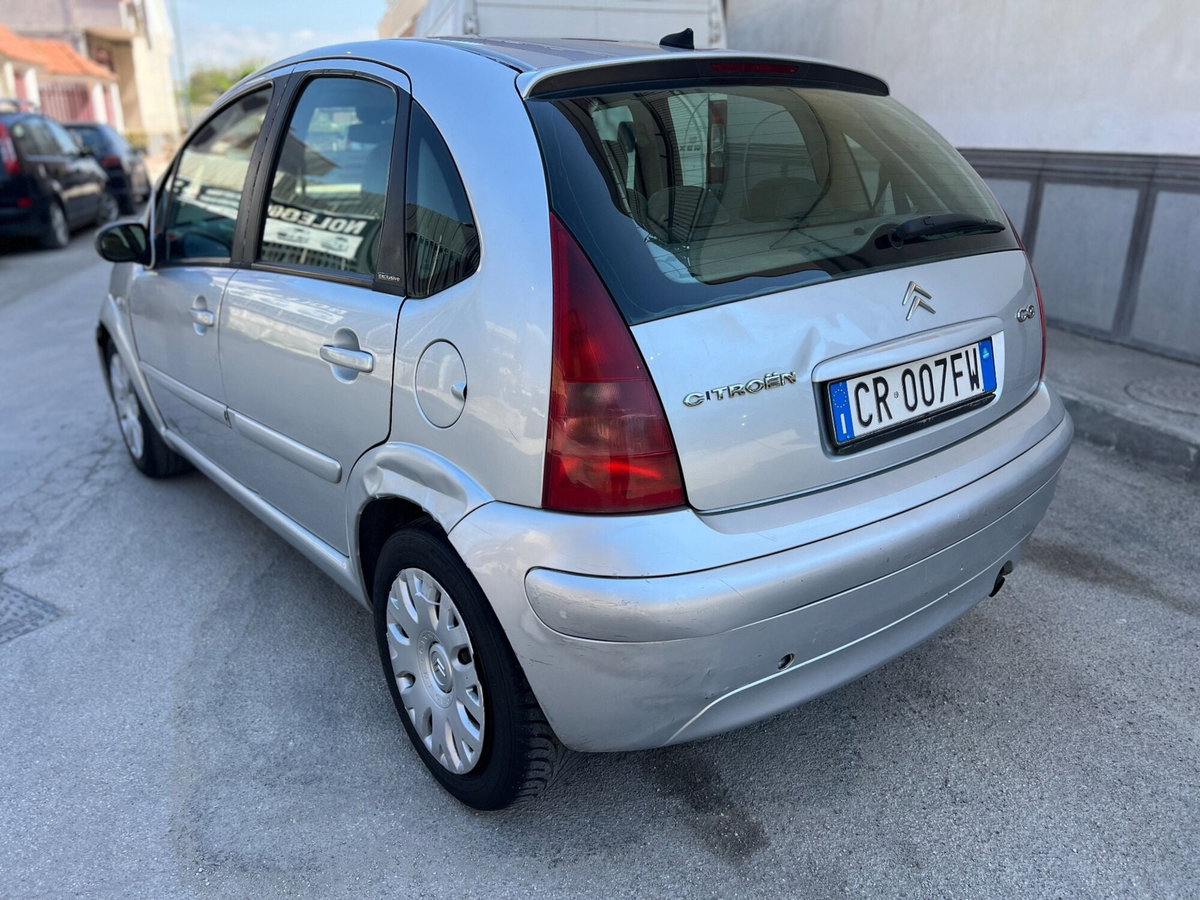 Citroen C3 1.4 HDi Exclusive (2)